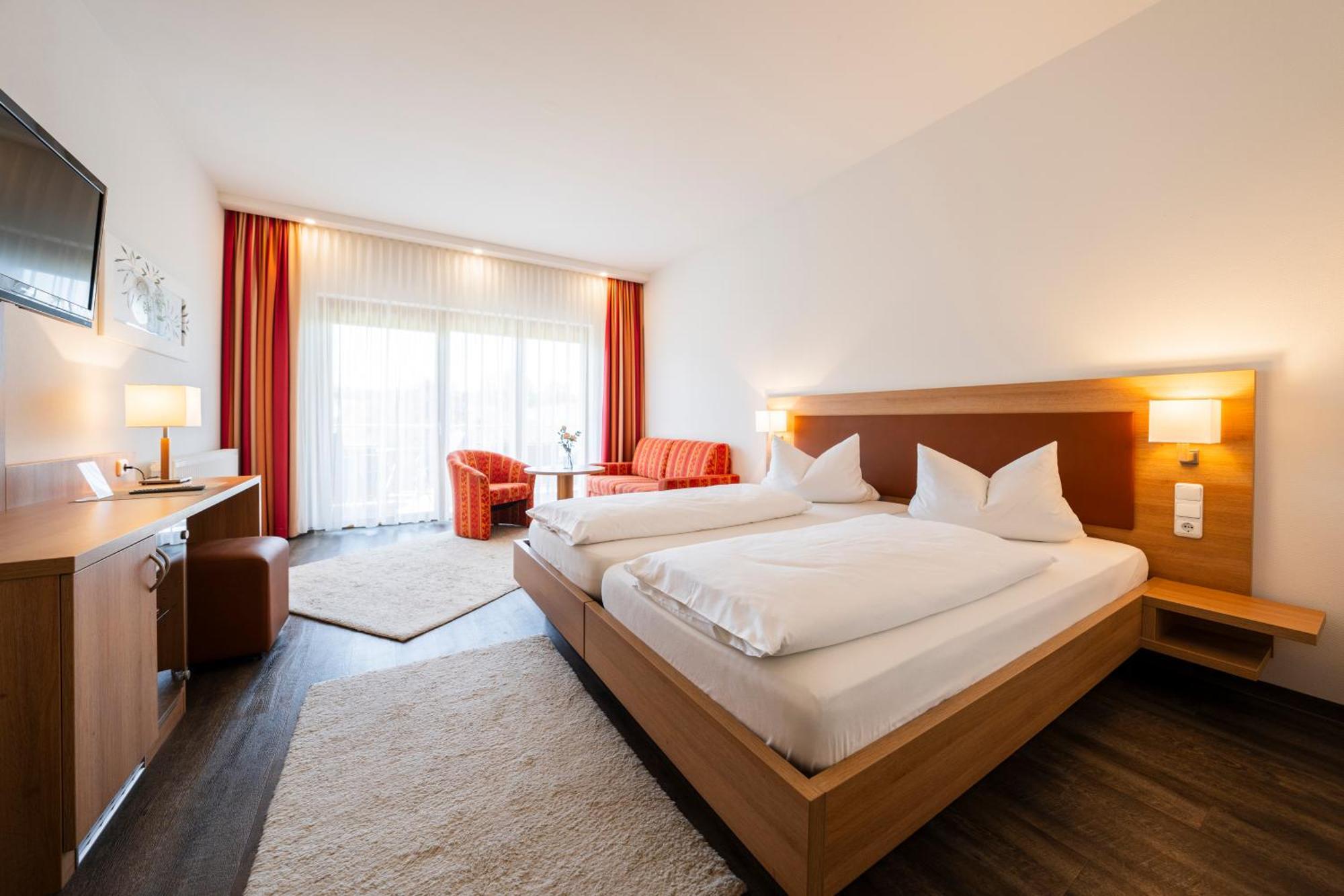 Hotel-Gasthof Rose Oberkirch  Eksteriør billede