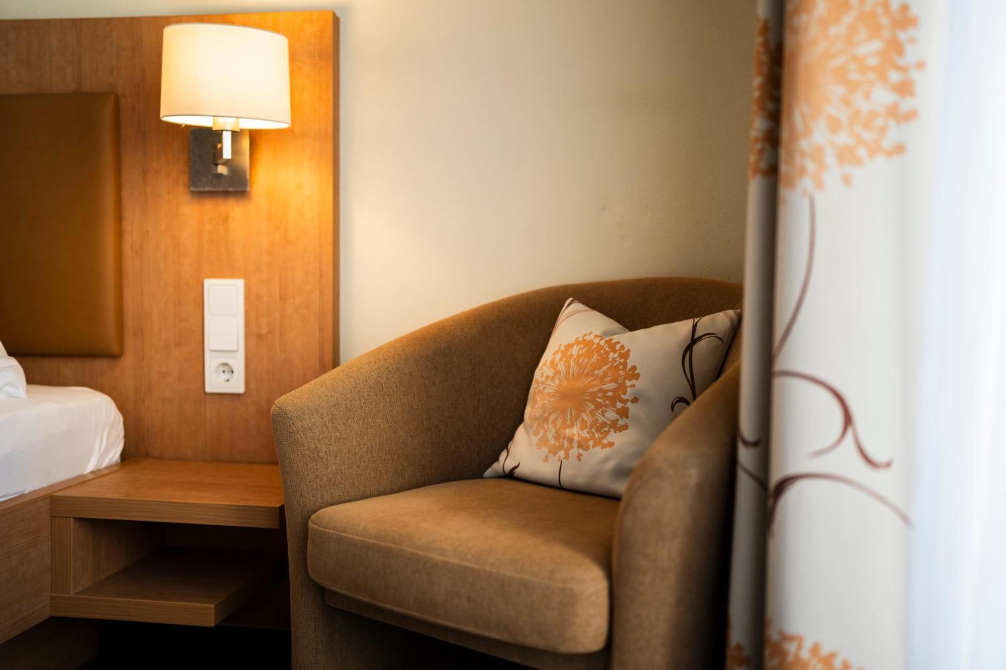 Hotel-Gasthof Rose Oberkirch  Eksteriør billede
