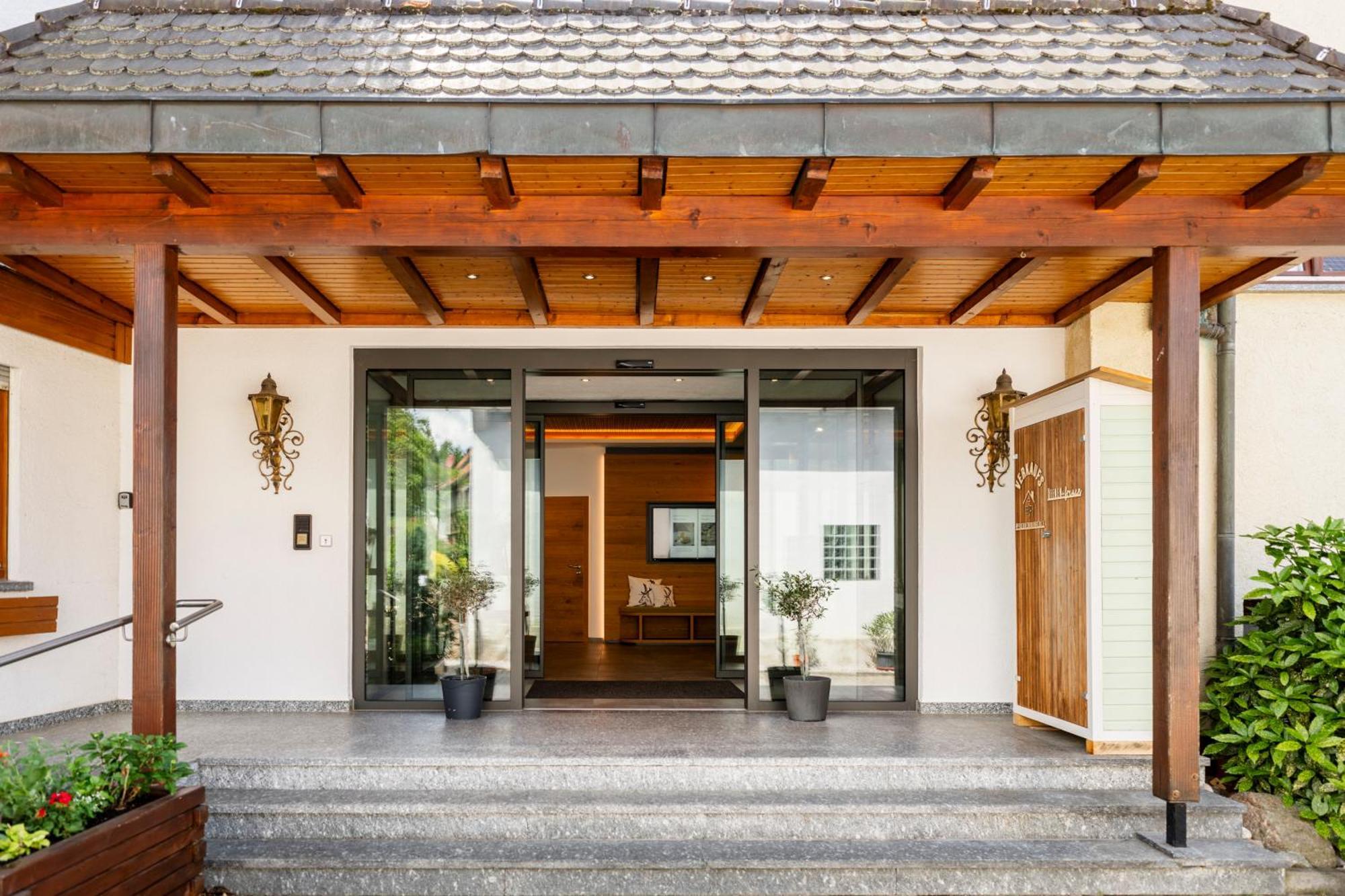 Hotel-Gasthof Rose Oberkirch  Eksteriør billede