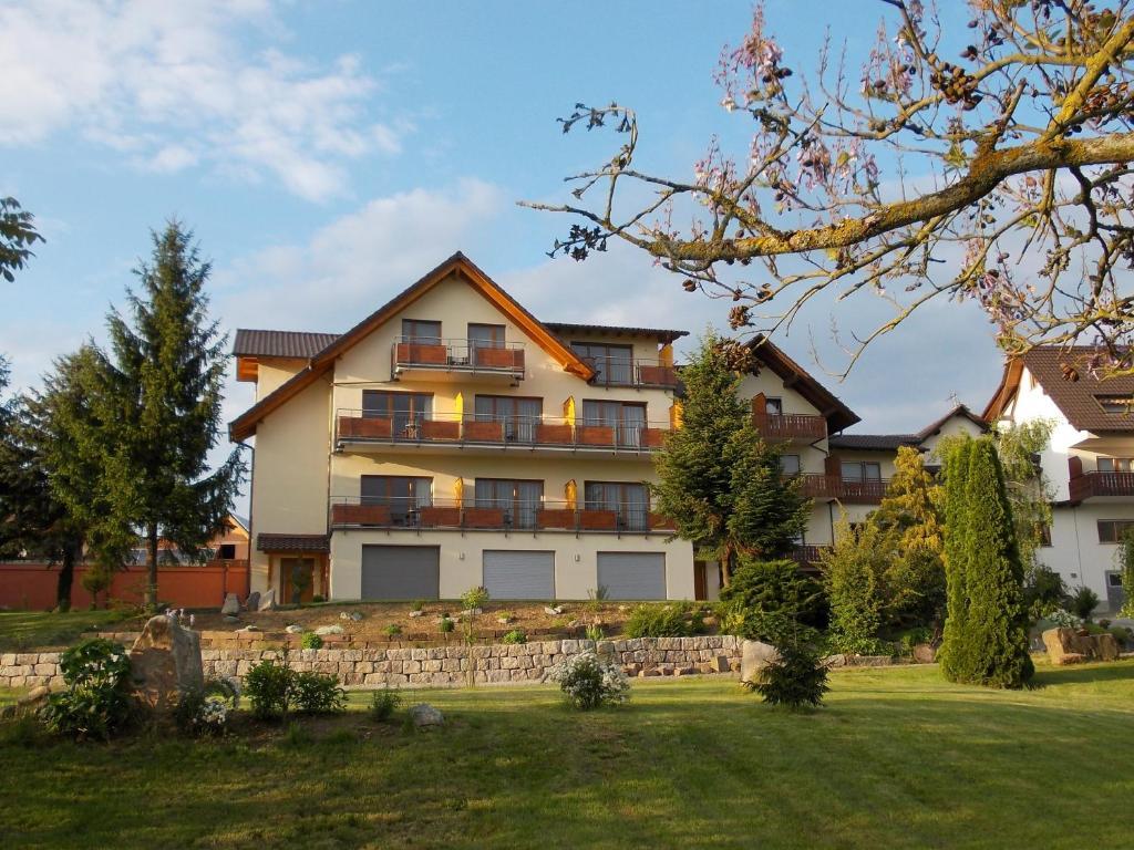Hotel-Gasthof Rose Oberkirch  Eksteriør billede